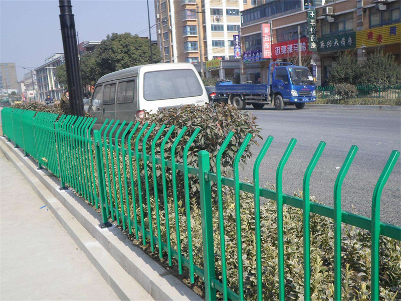 锌钢草坪护栏