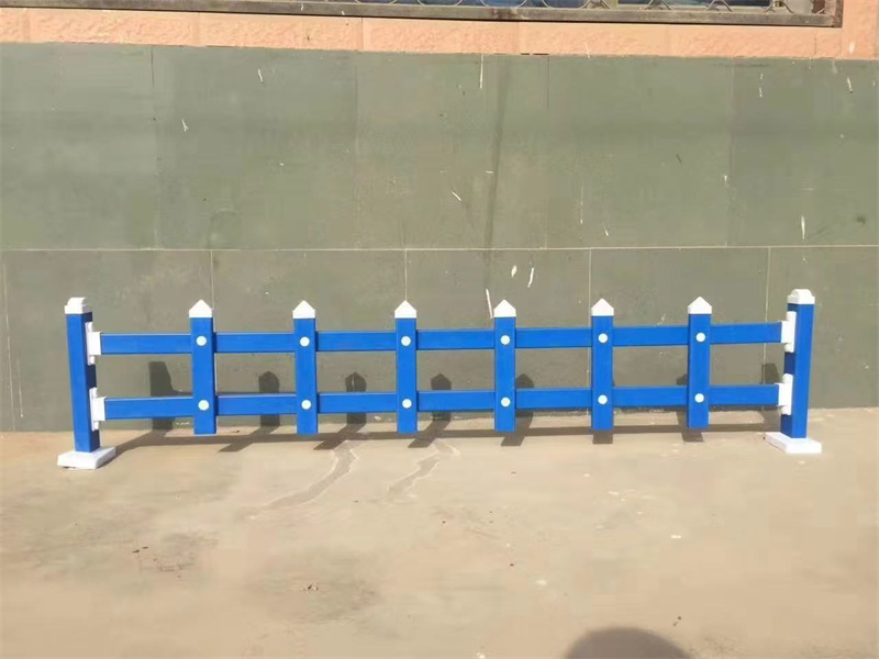 pvc草坪护栏