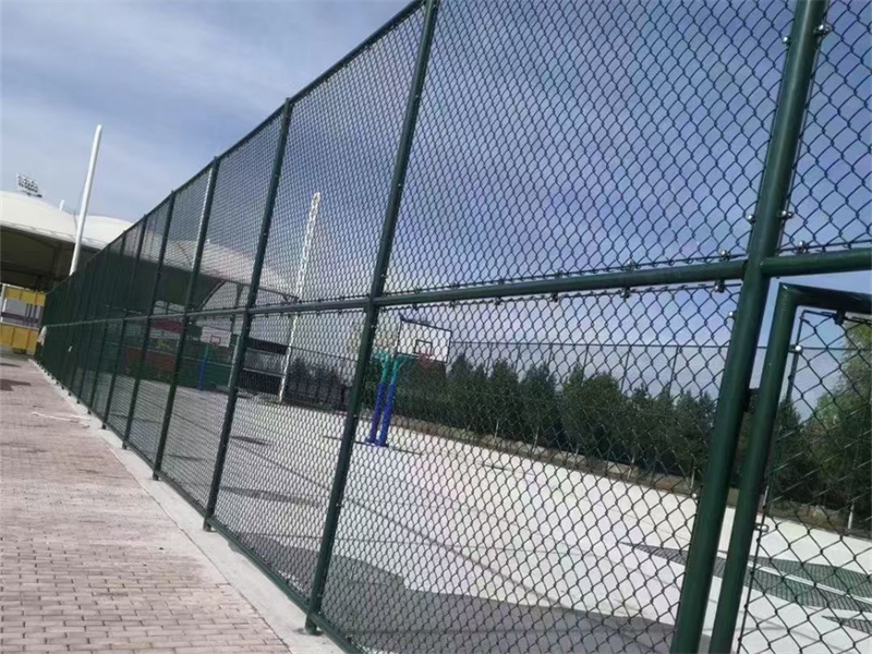 体育场围网